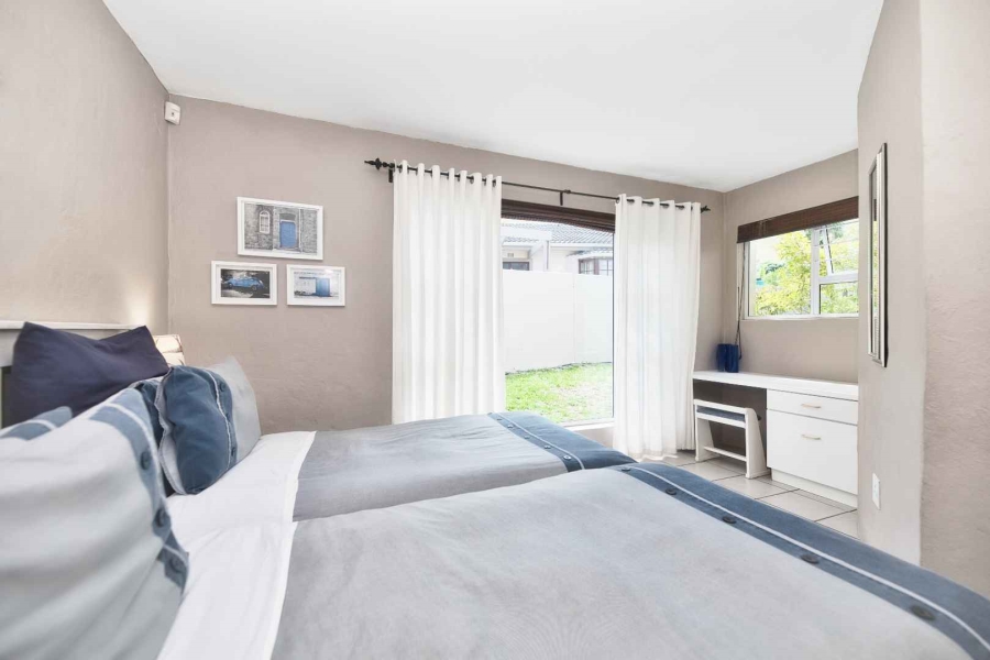 7 Bedroom Property for Sale in Hermanus Heights Western Cape